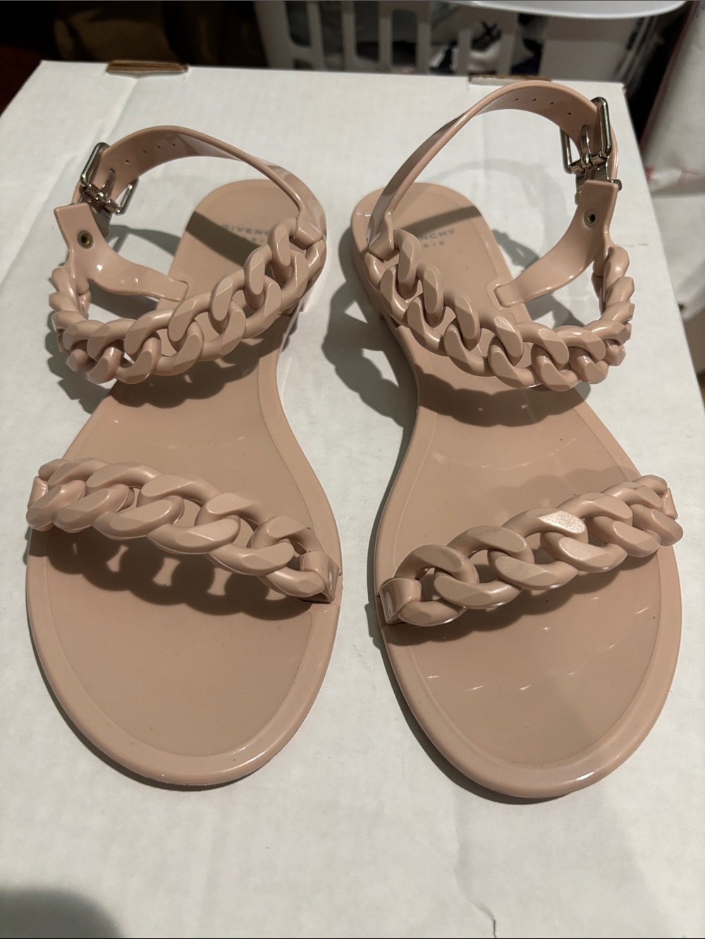 Women’s Nude GIVENCHY jelly Chain Strap Sandals sz 38